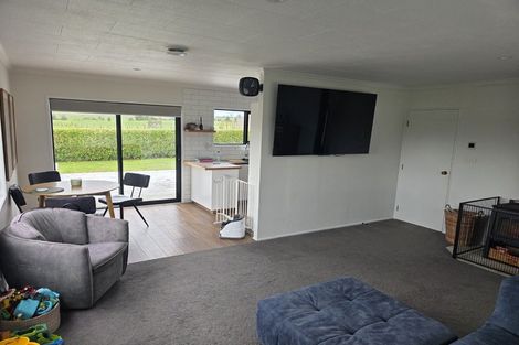 Photo of property in 1001 Mangorei Road, Mangorei, New Plymouth, 4371