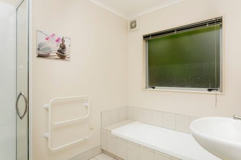 Photo of property in 716 Acacia Bay Road, Acacia Bay, Taupo, 3330