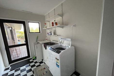 Photo of property in 9 Sirius Place, Botany Downs, Auckland, 2010