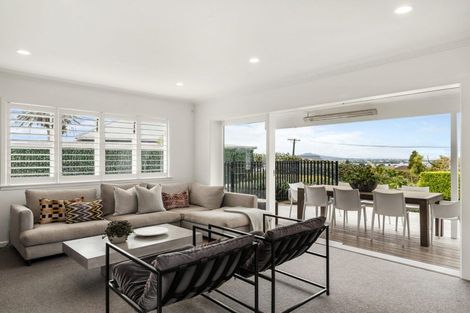 Photo of property in 34 Hinemoa Street, Birkenhead, Auckland, 0626