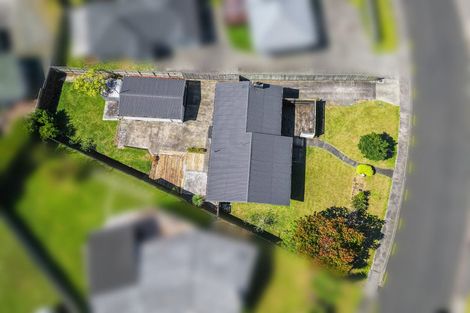 Photo of property in 18 Hatherlow Street, Glenfield, Auckland, 0629