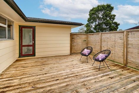 Photo of property in 7 Edelweiss Grove, Timberlea, Upper Hutt, 5018