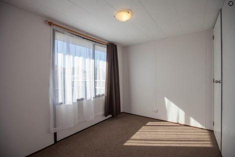 Photo of property in 5 Starforth Place, Henderson, Auckland, 0612