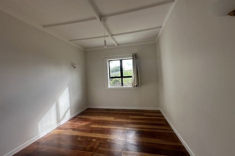 Photo of property in 18 Lupton Road, Manurewa, Auckland, 2102