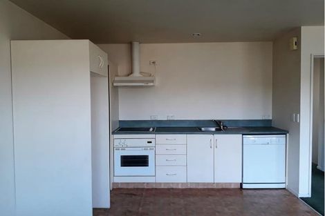 Photo of property in 10 Burdale Street, Riccarton, Christchurch, 8011