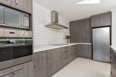 Photo of property in 10a Bacot Place, Howick, Auckland, 2014