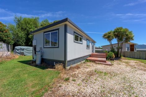 Photo of property in 11 Ruataniwha Drive, Collingwood, 7073