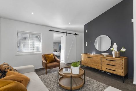 Photo of property in 14 The Anchorage, Sunnyhills, Auckland, 2010