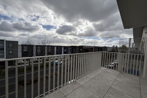 Photo of property in 6/245 Hobsonville Point Road, Hobsonville, Auckland, 0616