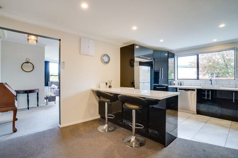 Photo of property in 30 Burns Street, Milton, 9220