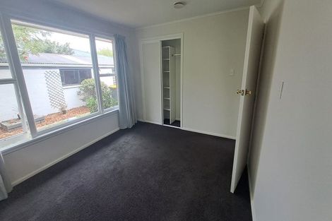 Photo of property in 29 Rosedale Place, Avonhead, Christchurch, 8042