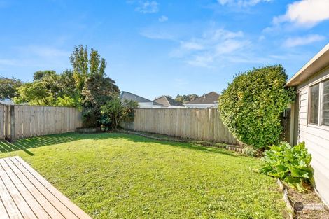 Photo of property in 10b Purser Grove, Fairfield, Lower Hutt, 5011