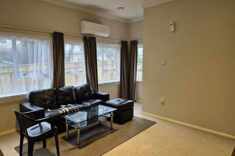 Photo of property in 22 Hampton Hill Road, Tawa, Wellington, 5028