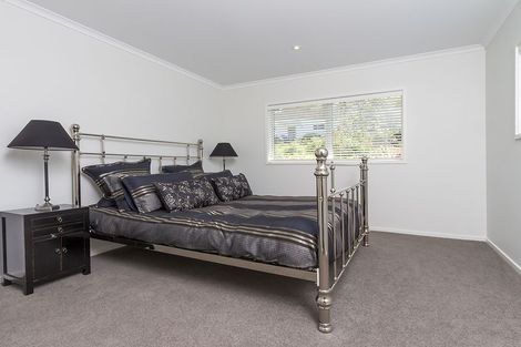 Photo of property in 10a Bacot Place, Howick, Auckland, 2014