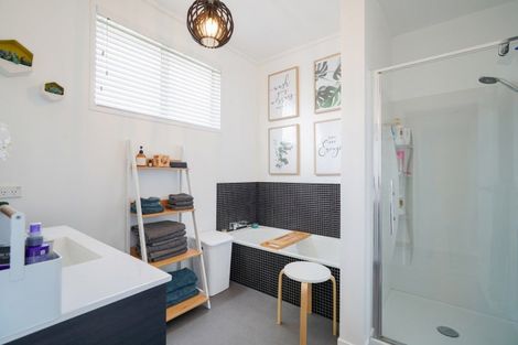 Photo of property in 142 Moana Street, Rosedale, Invercargill, 9810