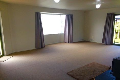 Photo of property in 15 Ragan Lane, Wanaka, 9305