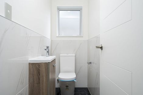 Photo of property in 79 San Valentino Drive, Henderson, Auckland, 0612