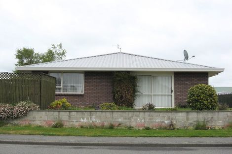 Photo of property in 53a Newnham Street, Rangiora, 7400