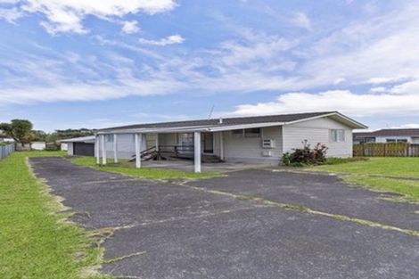 Photo of property in 307 Roscommon Road, Clendon Park, Auckland, 2103