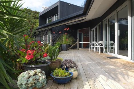 Photo of property in 118 Ngarara Road, Waikanae, 5036