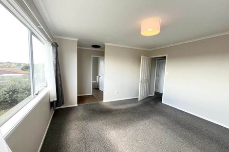 Photo of property in 2/15 Summermist Drive, Northpark, Auckland, 2013