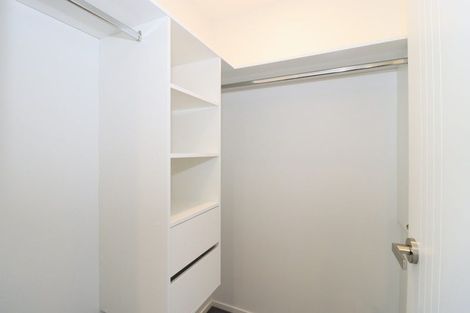 Photo of property in 16 Korokio Lane, Henderson, Auckland, 0612