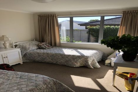 Photo of property in 1 Acorn Way, Stoke, Nelson, 7011