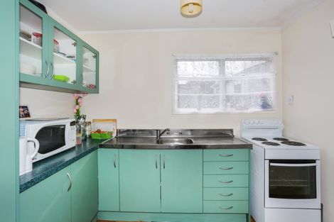 Photo of property in 7 Volante Avenue, Wattle Downs, Auckland, 2103