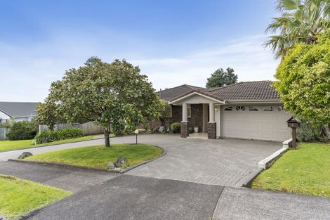 Photo of property in 3 Kingussie Place, Highland Park, Auckland, 2010