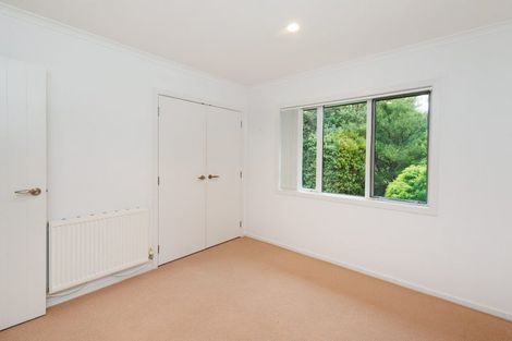 Photo of property in 35 Oram Drive, Turitea, Palmerston North, 4472