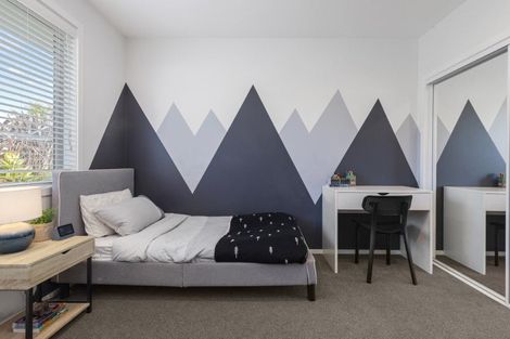 Photo of property in 8 Bernora Crescent, Bombay, 2675