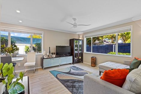 Photo of property in 183a Birkdale Road, Birkdale, Auckland, 0626