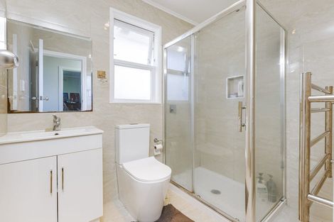 Photo of property in 1/56 Greenhaven Avenue, Opaheke, Papakura, 2113