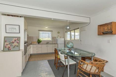 Photo of property in 14 Hunia Terrace, Himatangi Beach, Foxton, 4891