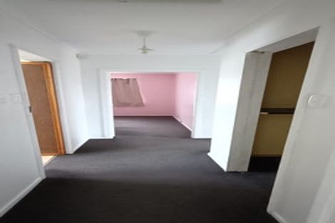 Photo of property in 5 Cypress Drive, Maungaraki, Lower Hutt, 5010