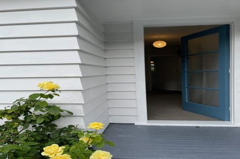 Photo of property in 21 Paisley Street, Sumner, Christchurch, 8081