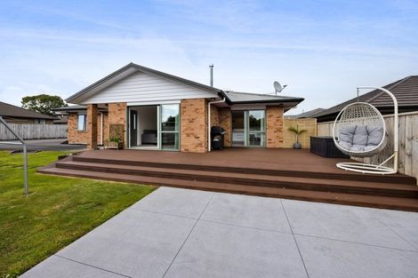 Photo of property in 2a Faber Place, Inglewood, 4330