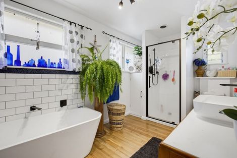 Photo of property in 30c York Street, Picton, 7220