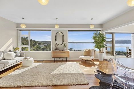 Photo of property in 11 Beacon Hill Road, Strathmore Park, Wellington, 6022