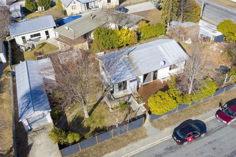 Photo of property in 19 Teal Crescent, Omarama, 9412