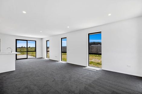 Photo of property in 20 Plover Avenue, Amberley, 7410