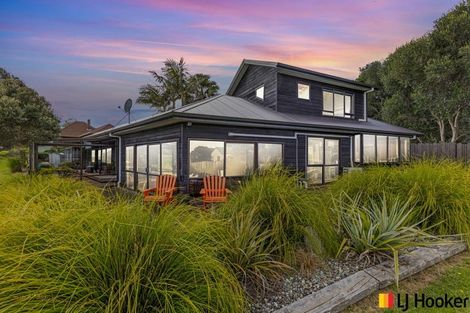 Photo of property in 180 Carnoustie Drive, Wattle Downs, Auckland, 2103