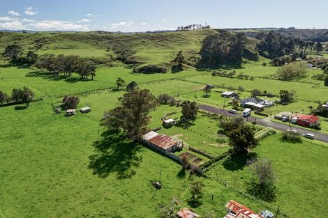 Photo of property in 3 Murray Street, Waitotara, Wanganui, 4588