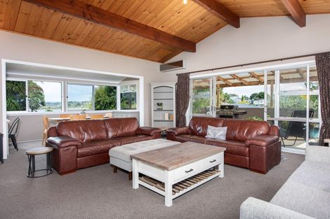 Photo of property in 4 Sunny Bay Road, Matua, Tauranga, 3110