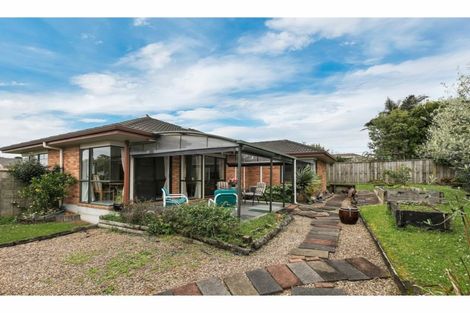 Photo of property in 4 Rush Creek Drive, Westgate, Auckland, 0614