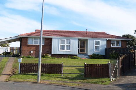 Photo of property in 7 Cromer Place, Mangere East, Auckland, 2024