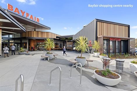 Photo of property in 4 Tahara Crescent, Mount Maunganui, 3116