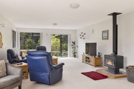 Photo of property in 225 Waitohu Valley Road, Otaki, 5583