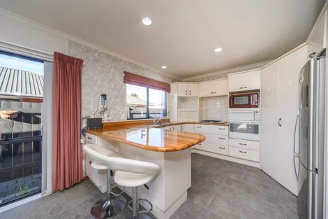 Photo of property in 134 College Street, Awapuni, Palmerston North, 4412