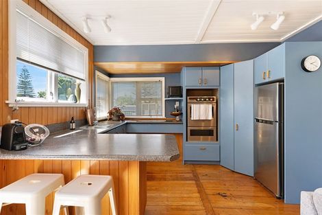 Photo of property in 17 Arawa Street, New Lynn, Auckland, 0600